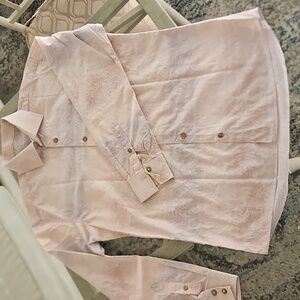 Stylish Men's Button Down Shirt in Cream and Gray